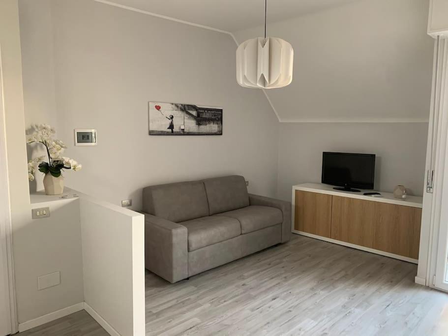 Milano Besana Rent House Apartment Exterior photo